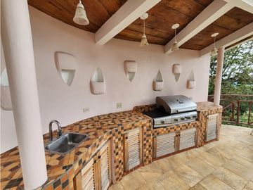 venta de mansión colonial en Sora