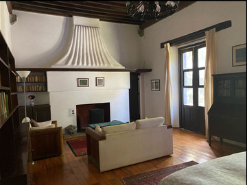 Exclusiva Residencia Colonial en Francisco Sosa ,Coyoacan