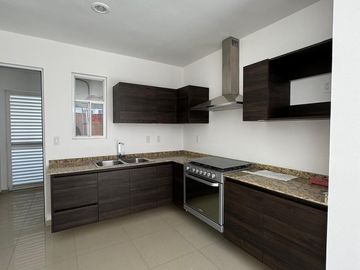 VENTA DE CASA EN PARQUE NATURA II, LOMAS DE ANGELOPOLIS II