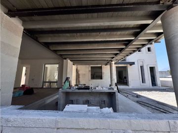 Casa en venta en Fátima acabados de lujo en San Pedro Garza García