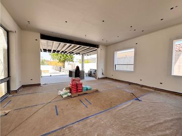 Casa en venta en Fátima acabados de lujo en San Pedro Garza García