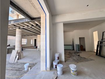Casa en venta en Fátima acabados de lujo en San Pedro Garza García