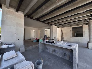 Casa en venta en Fátima acabados de lujo en San Pedro Garza García