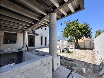 Casa en venta en Fátima acabados de lujo en San Pedro Garza García
