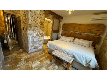 VENDE CASA EN LOS AROMOS barrio cerrado