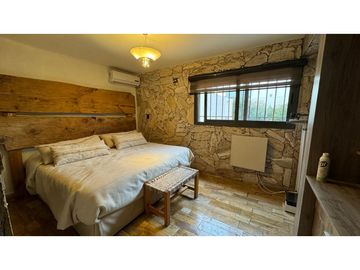 VENDE CASA EN LOS AROMOS barrio cerrado