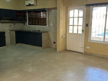 Chalet en venta en El Palomar