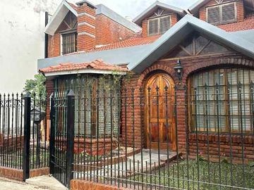 Chalet en venta en El Palomar