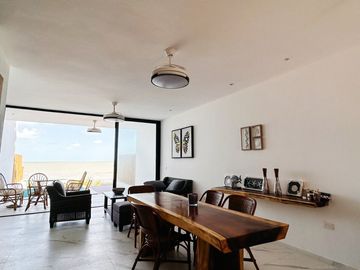 Hermosa villa en Venta frente al Mar en las playa de san Benito Yucatan