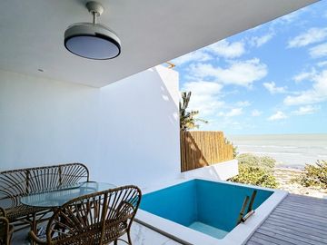 Hermosa villa en Venta frente al Mar en las playa de san Benito Yucatan
