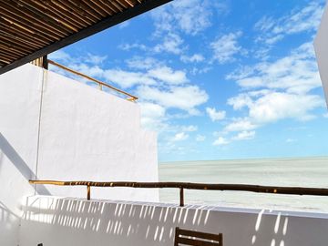 Hermosa villa en Venta frente al Mar en las playa de san Benito Yucatan