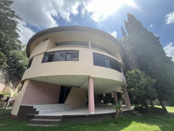 Quinta con Espectacular Jardín en zona Tepotzotlán