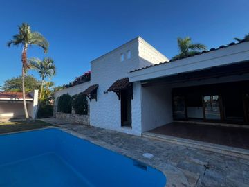 En Venta Residencia Campestre dentro de la ciudad de Mérida, Yucatán