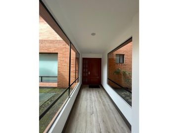 VENTA DE CASA SECTOR CONTRY CLUB BOGOT
