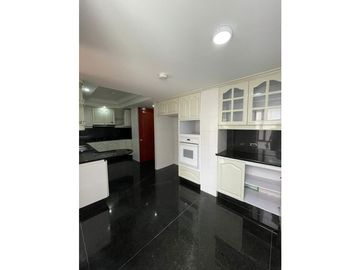 VENTA DE CASA SECTOR CONTRY CLUB BOGOT