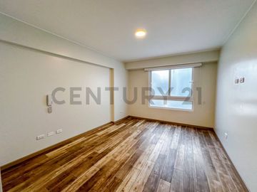 EN VENTA- DEPARTAMENTO DÚPLEX EN MAGDALENA DEL MAR