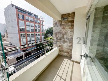 EN VENTA- DEPARTAMENTO DÚPLEX EN MAGDALENA DEL MAR