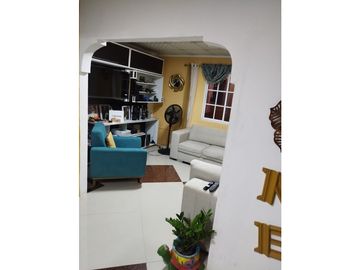 SEA CONFIABLE VENDE CASA EN COLON