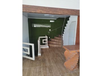 SEA CONFIABLE VENDE CASA EN COLON