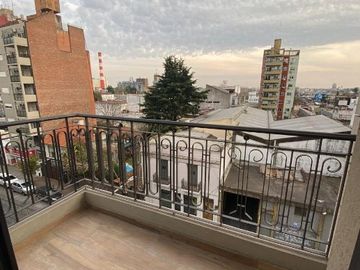 Semipiso en venta en Quilmes Centro