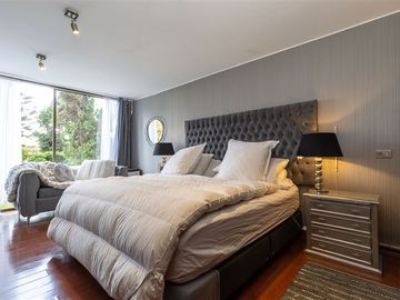 Departamento en Venta en Raul Labbe 13000