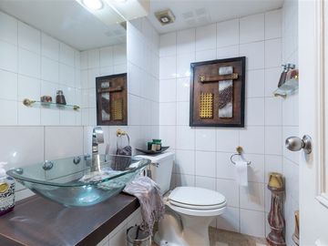 Departamento en Venta en Raul Labbe 13000