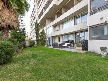 Departamento en Venta en Raul Labbe 13000