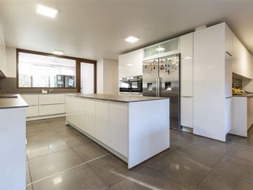 Departamento en Venta en Camino las Flores 10470