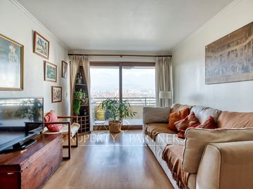 Estupendo departamento con vista 100% despejada!