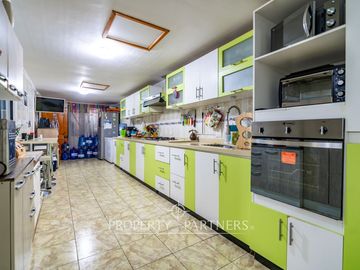 Encantadora Casa con Piscina y Amplios Espacios a Pasos de la Ruta