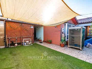 Encantadora Casa con Piscina y Amplios Espacios a Pasos de la Ruta