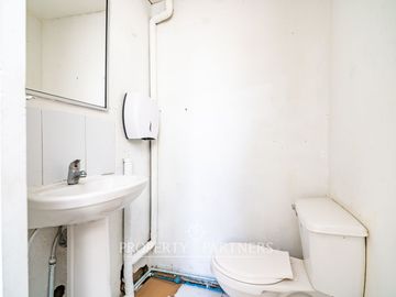 ¡¡Oferta!!!Casa con local comercial UF5.100