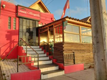 ¡¡Oferta!!!Casa con local comercial UF5.100