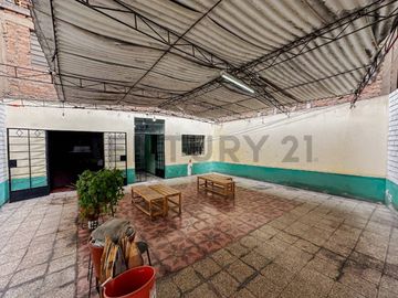 Casa de 6 Dormitorios 208.32m2 Urbanización Perú - San Martin de Porres