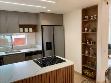 Venta Apartamento Reformado La Niña Maria 134m2 💰1020 Mill
