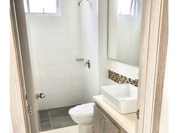 SE VENDE CASA EN CINCO SOLES JAMUNDI