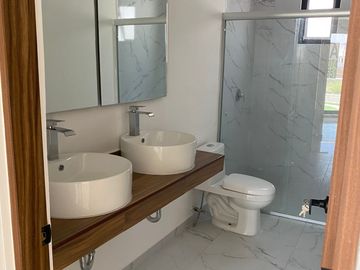 Venta de casa en San Isidro Juriquilla
