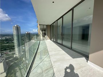 APARTAMENTO SANTA MARIA LA MAISON BY FENDI 357M2