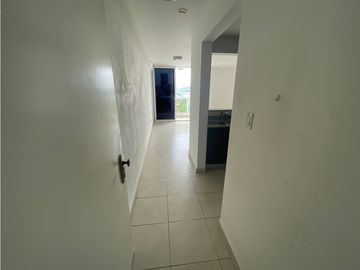 PH ELMARE - REMATE - PLAZA EDISON $109,500USD APARTAMENTO