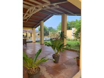 VENDO HERMOSA CASA EN URB. WEST VILLAGE HATO MONTAÑA