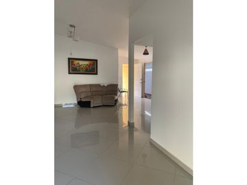 VENDO HERMOSA CASA EN URB. WEST VILLAGE HATO MONTAÑA
