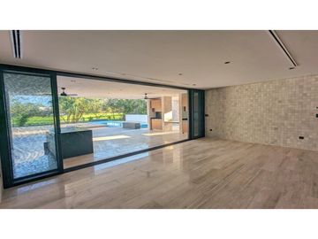 Casa premium en venta y renta Yucatán Country Club