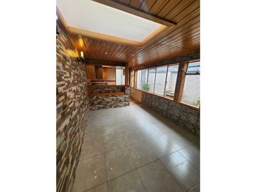 CASA-LOCAL COMERCIAL EN CARRERA CONCEPCIÓN
