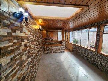 CASA-LOCAL COMERCIAL EN CARRERA CONCEPCIÓN