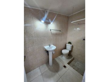 CASA-LOCAL COMERCIAL EN CARRERA CONCEPCIÓN