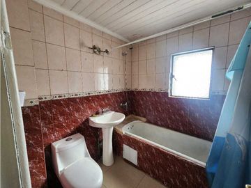 CASA-LOCAL COMERCIAL EN CARRERA CONCEPCIÓN