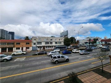CASA-LOCAL COMERCIAL EN CARRERA CONCEPCIÓN