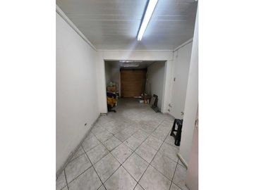 CASA-LOCAL COMERCIAL EN CARRERA CONCEPCIÓN