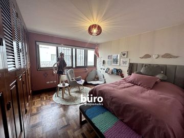 HERMOSA CASA EN VENTA MUY BIEN UBICADA EN AURORA MIRAFLORES