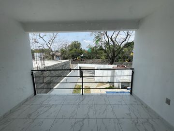 Estrena casa con alberca